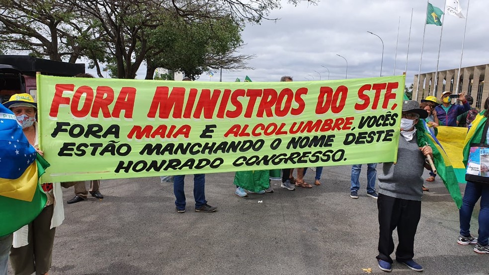 Manifestação pró-Bolsonaro, neste sábado (9), em Brasília — Foto: Pedro Borges/TV Globo