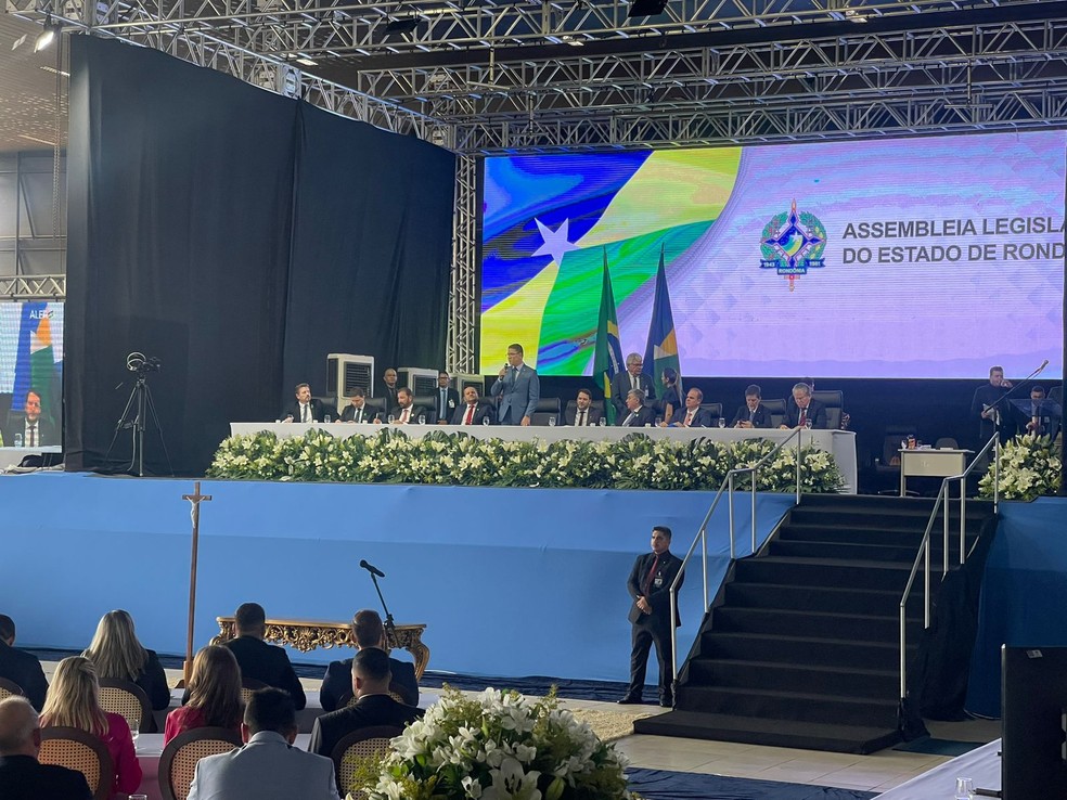 Governador Marcos Rocha durante discurso na posse dos deputados estaduais — Foto: Reprodução/Rede Amazônica