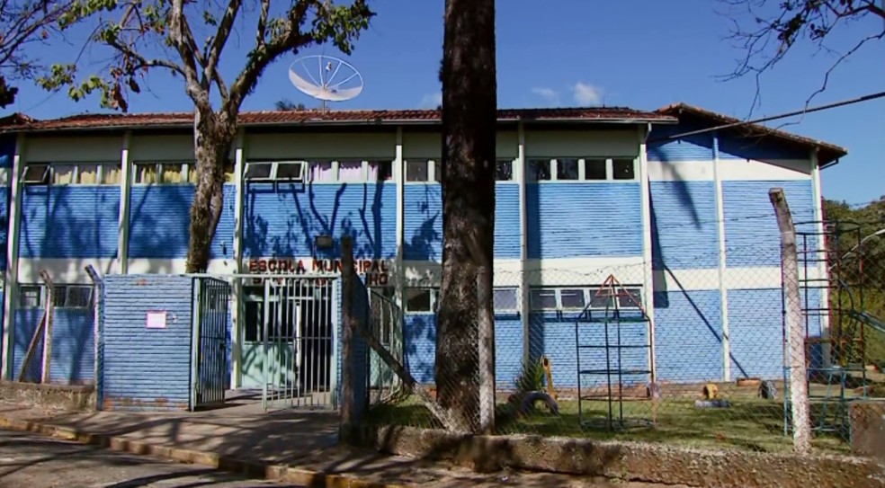 Greve dos professores das escolas municipais completa 24 dias em Itajubá, MG — Foto: Reprodução/EPTV 