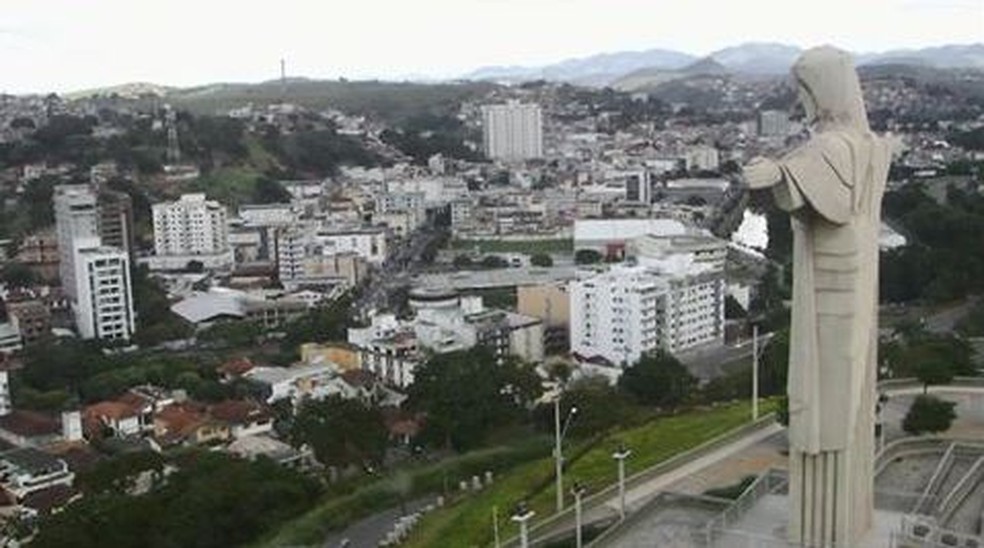 Veja o que abre e fecha em Muriaé — Foto: Reprodução/TV Integração