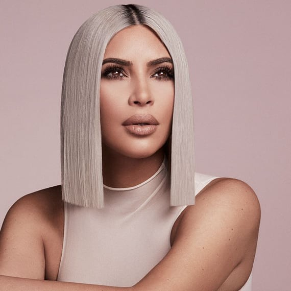 Segundo o jornal The Sun, Kim Kardashian planeja rebatizar 'KKW Beauty' para 'SKKN' mas encontra resistência legal  (Foto: Reprodução Instagram)