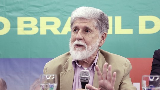 O encontro do chanceler de Bolsonaro com o conselheiro de Lula 
