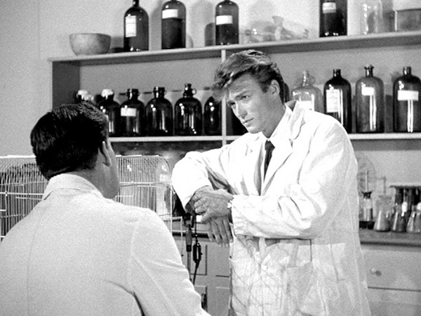 Clint Eastwood em ‘A revanche do Monstro’(1955) (Foto: Divulgação)