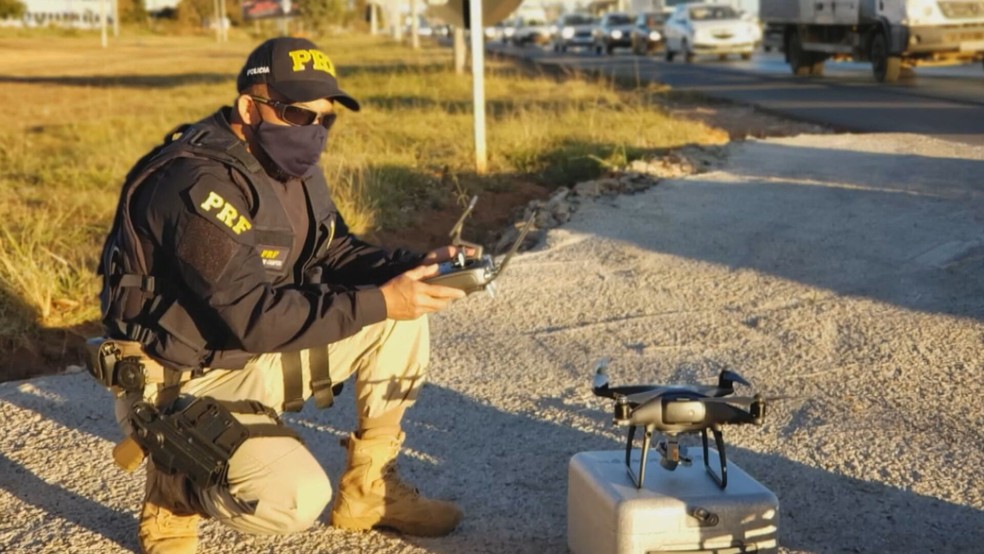 Polícia Rodoviária Federal utiliza drones para fiscalizar rodovias do DF e Entorno — Foto: TV Globo/Reprodução