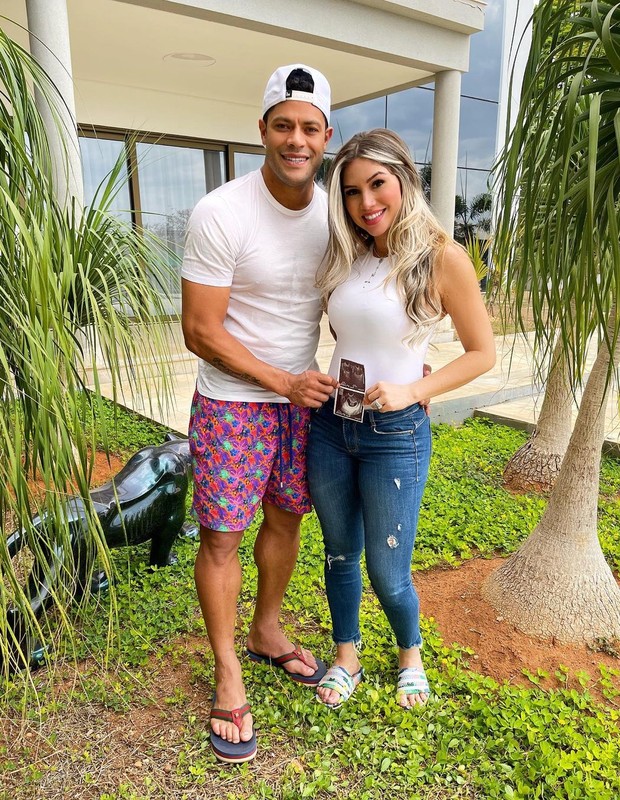 Hulk e Camila Ângelo (Foto: Reprodução/Instagram)