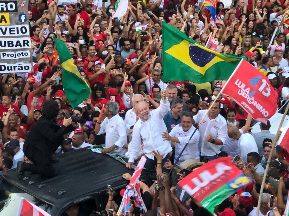 Lula cumpre agenda de campanha em Salvador e reúne ...
