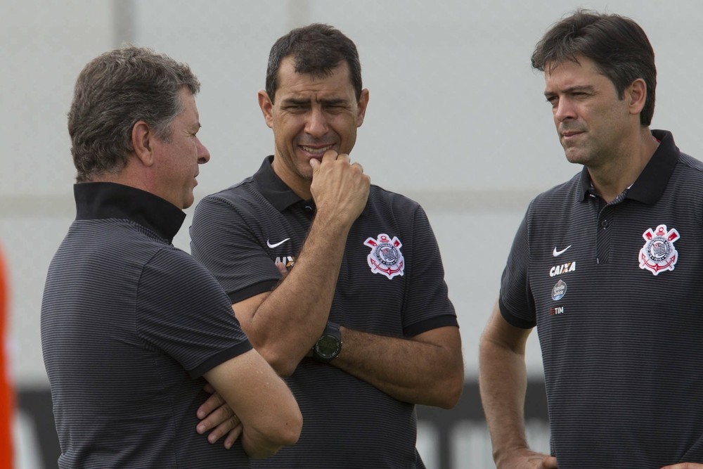 Comissão técnica do Corinthians cresce com retorno de Carille, veja as peças