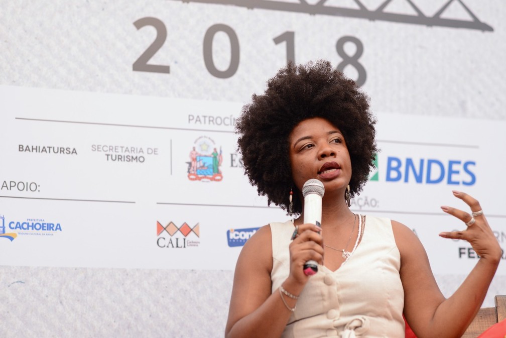 Manuela Barbosa na Flica 2018 — Foto: Ricardo Prado/Divulgação