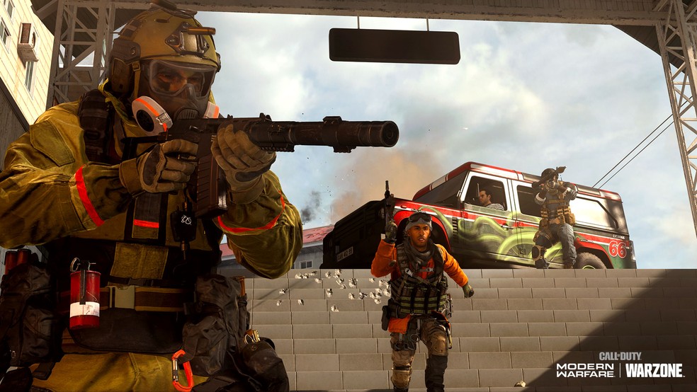 AS VAL é o novo rifle de assalto a chegar em ambos os games — Foto: Divulgação/Call of Duty