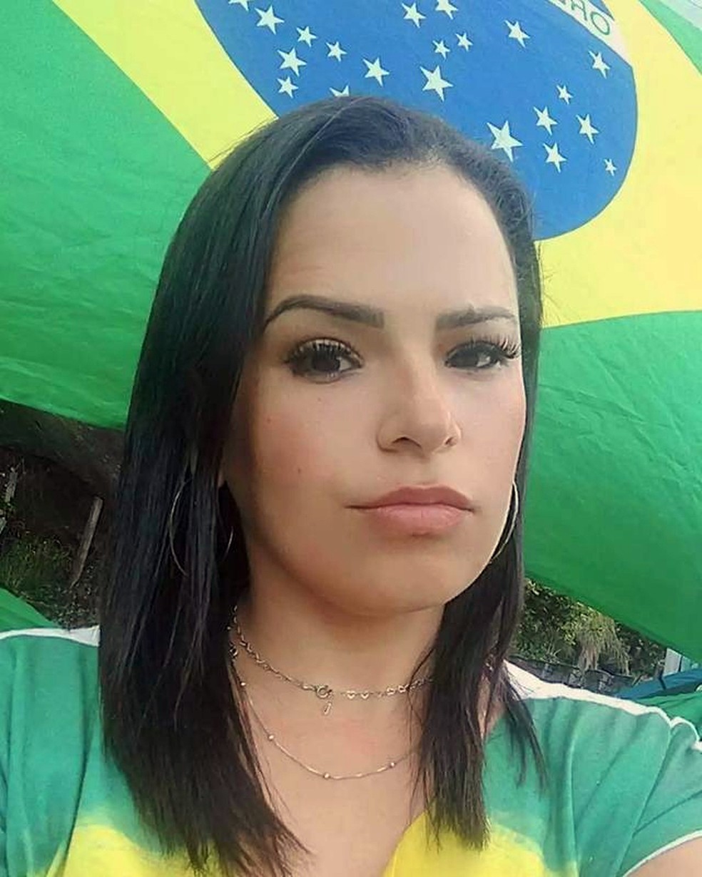 Carina Mello � Foto: Reprodu��o