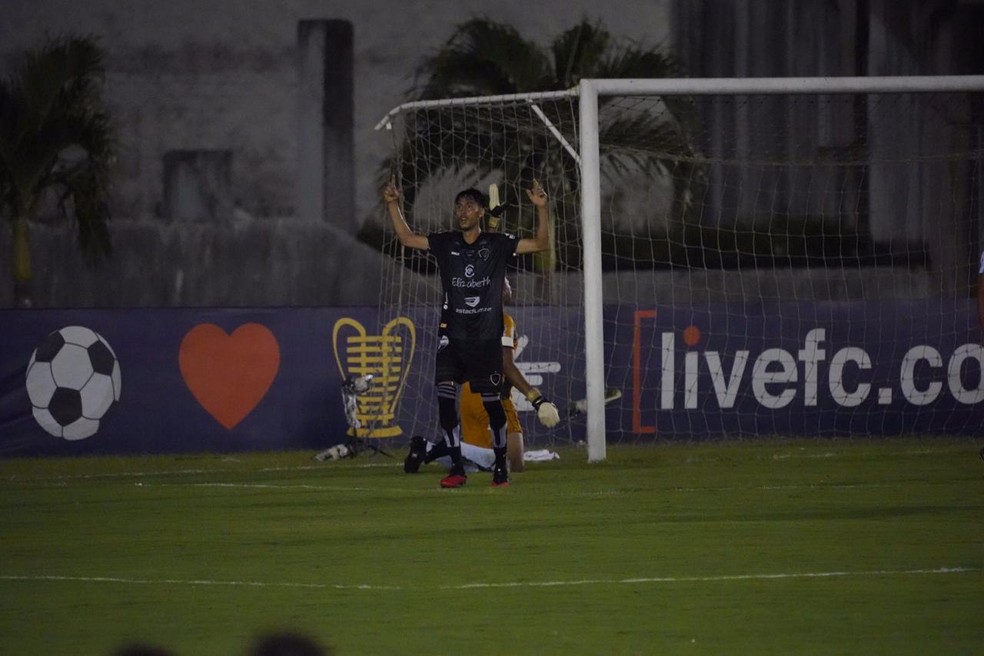Botafogo-PB não vence desde dezembro de 2020, quando bateu o Atlético-BA por 3 a 0, no Almeidão. — Foto: Paulo Cavalcanti / Botafogo-PB
