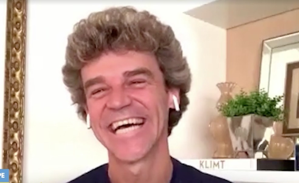 Guga Kuerten participou recentemente do projeto "Vencendo Juntos" no SporTV — Foto: Reprodução