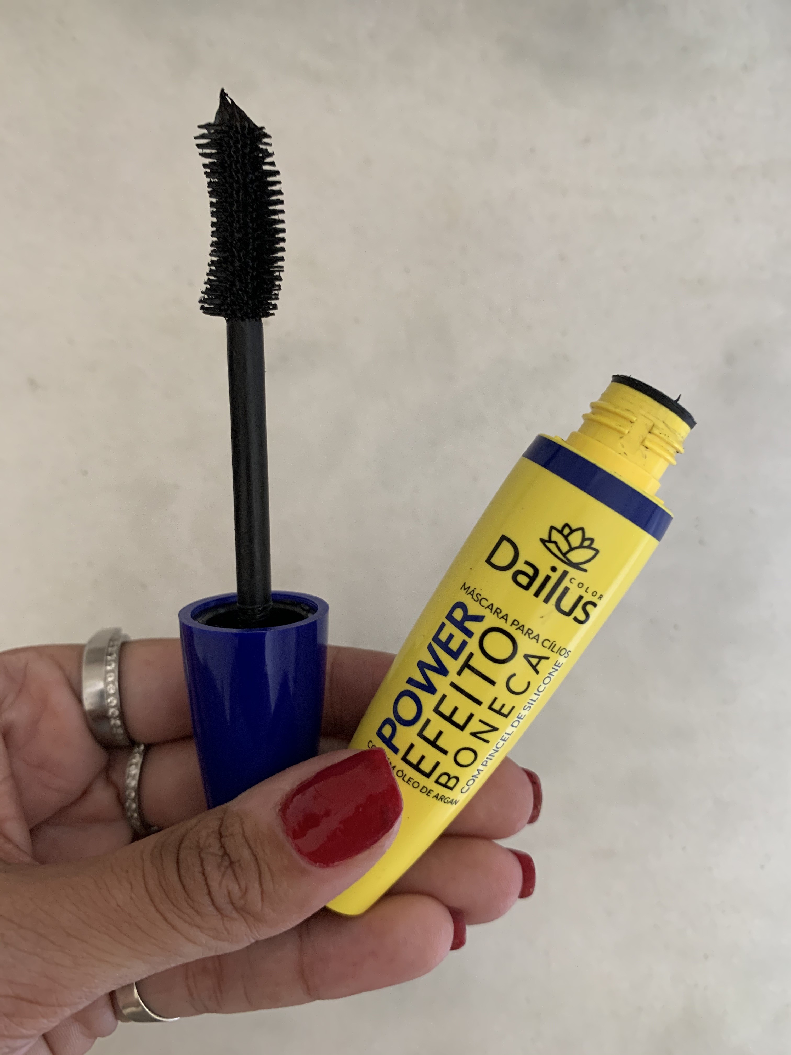 Máscara para Cílios Power Efeito Boneca 16ml - DailusPerfumaria