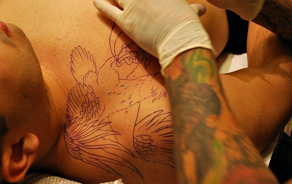 Acompanhante brasilia tatuagem na perna Prefeitura Regulamenta Retomada Do Funcionamento De Estudios De Tatuagem Empresas De Pesquisas E Setor Audiovisual Em Sp Sao Paulo G1