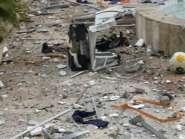 Imagens feitas por moradores mostram destruição de explosão (Foto: Mariana Ruopp/Arquivo Pessoal)