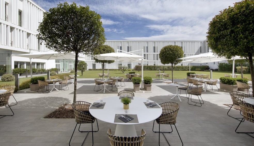 Espao de convivncia do hotel da Juventus que foi inaugurado em 2019  Foto: Divulgao