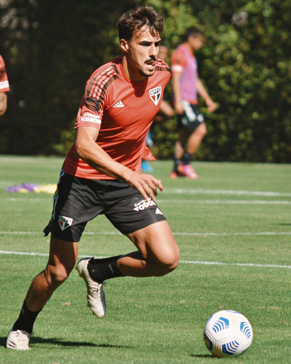 Igor Gomes em treino do São Paulo — Foto: Erico Leonan/saopaulofc