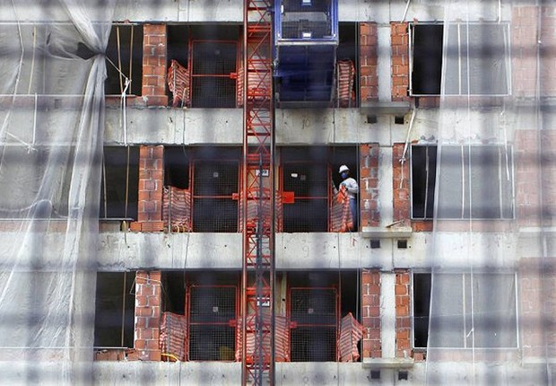 Construção civil ; operário ; infraestrutura ; PIB do Brasil ; emprego ; produção industrial ;  (Foto: Ueslei Marcelino/Reuters)