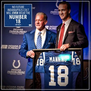 Colts homenageiam Peyton Manning com a aposentadoria da camisa 18