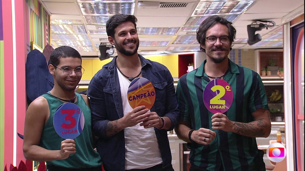 BBB 22: Pódio de Rodrigo tem Eliezer e Vinicius — Foto: Globo
