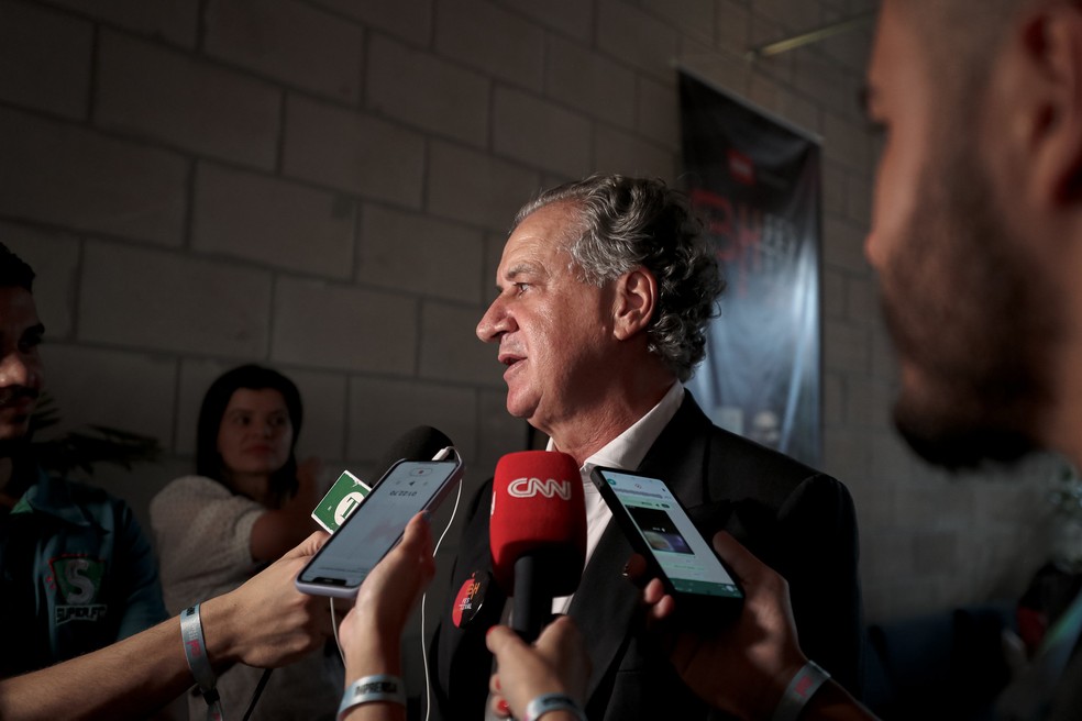 Presidente do Atlético-MG chama vice do Flamengo de bobo da corte e provoca cariocas com Supercopa