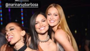 Marina Ruy Barbosa surpreende e vai a aniversário de Anitta