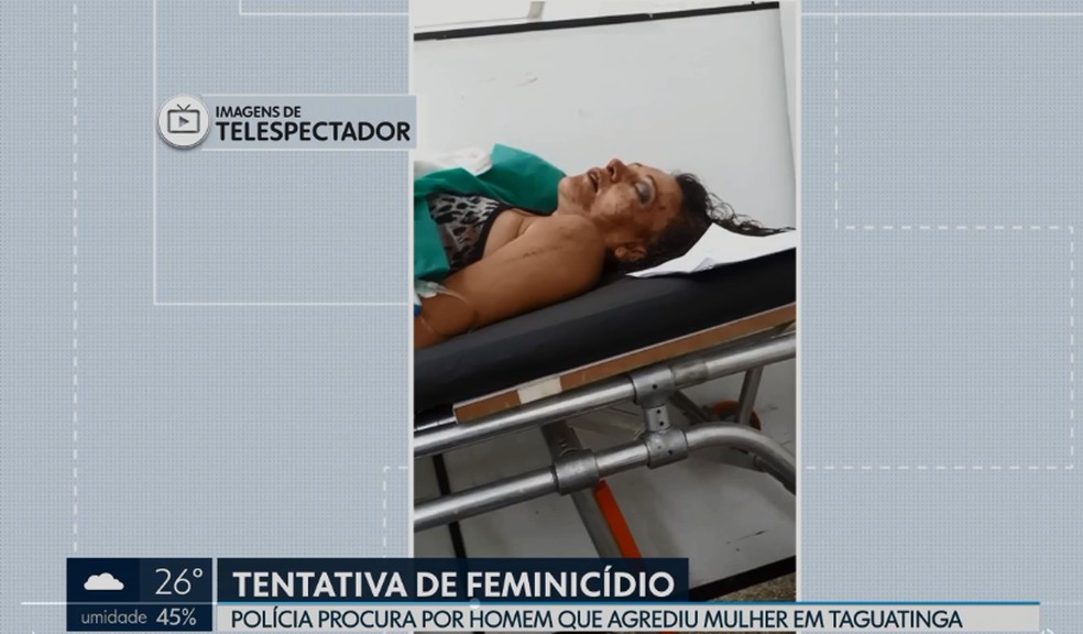 Ana Célia, internada em hospital — Foto: TV Globo/Reprodução