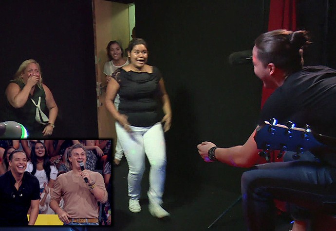 Fã fica alucinada quando entra em sala e dá de cara com Wesley Safadão (Foto: TV Globo)