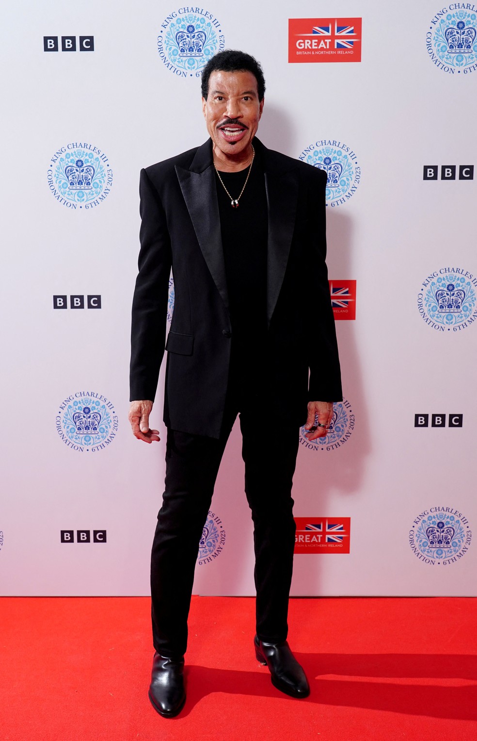 Lionel Richie durante o tapete vermelho do show de coroação do Rei Charles III, em Londres, em 7 de maio de 2023 — Foto:  Ian West/Pool via Reuters