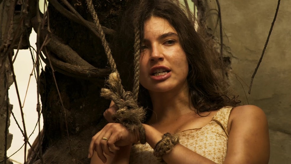 Prestes a dar à luz, Juma será amarrada — Foto: TV Globo/Reprodução