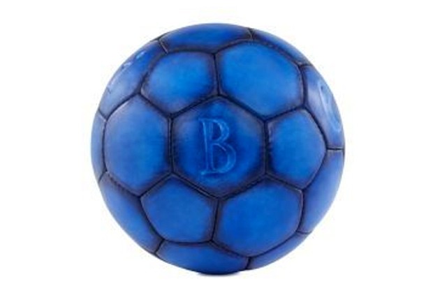 A bola criada em parceria com a Etika Sports (Foto: Divulgação)