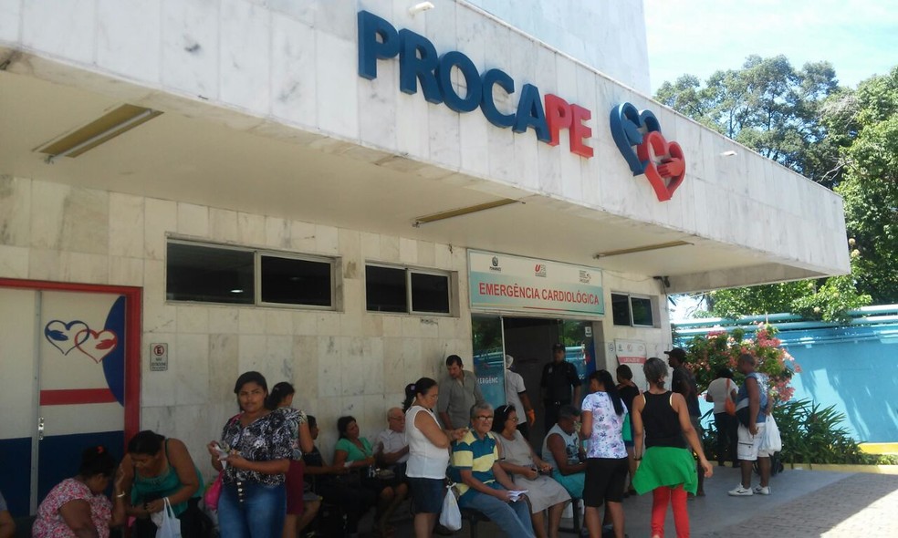 Pronto-Socorro Cardiológico de Pernambuco fica no bairro de Santo Amaro, no centro do Recife (Foto: Marina Meireles/G1)