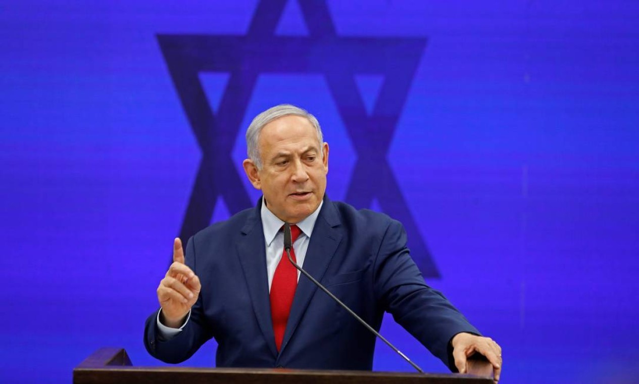 Benjamin Netanyahu durante declaração em Ramat Gan, perto de Tel Aviv, 10 de setembro de 2019. — Foto: MENAHEM KAHANA / AFP