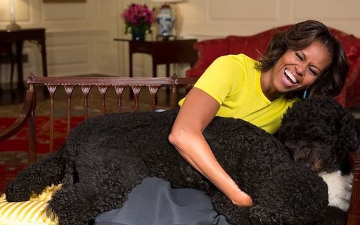 Michelle e Barack Obama lamentam morte de Bo, cachorro da família: "Melhor amigo"