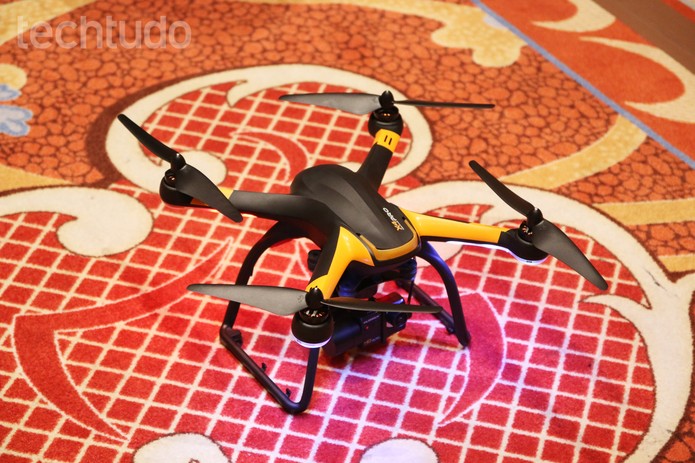 Os drones Hexo+, o ORA e o Nixie ganharam destaque na CES 2015 (Foto: Fabrício Vitorino/TechTudo)