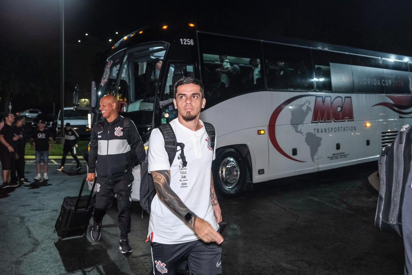 Corinthians chega a Orlando para a disputa do Torneio da Flórida; veja quem viajou