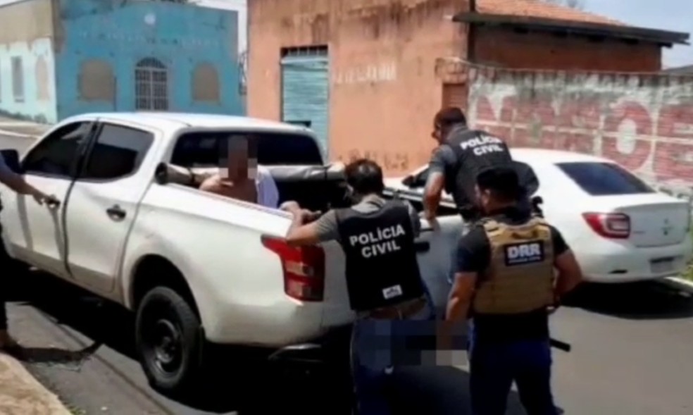 Cumprimento de mandado aconteceu nesta quinta-feira (17) — Foto: Reprodução/Polícia Civil