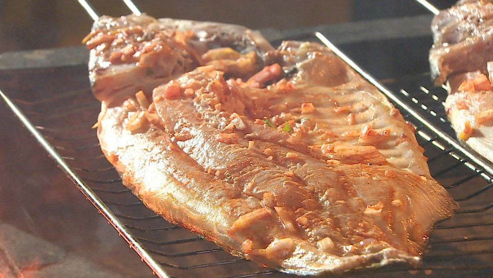 Tambaqui assado — Foto: Globo Repórter