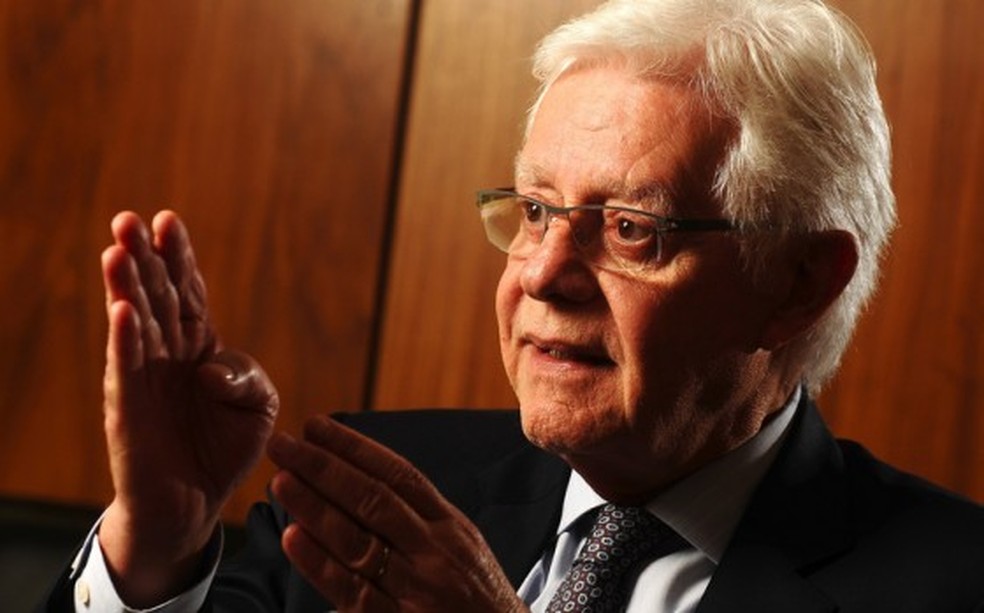 Juiz do AP anula posse do ministro Moreira Franco, mas ...