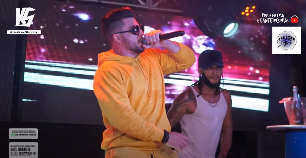 PM interrompe live de cantor em casa de shows na Zona Sul de Teresina — Foto: Reprodução/YouTube Kaio Stronda
