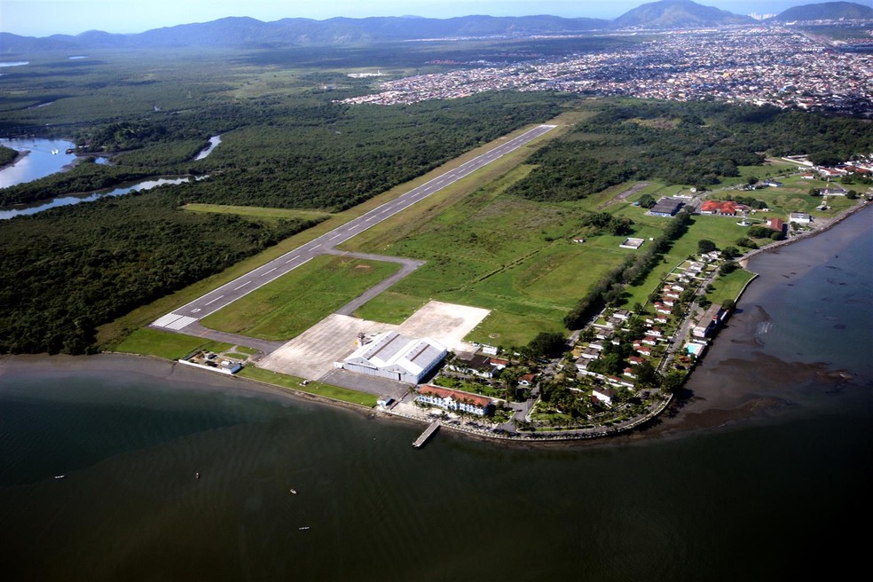 Aeroporto de Guarujá vai ocupar área onde localiza-se hoje a Base Aérea de Santos (SP) — Foto: Divulgação/Prefeitura de Guarujá