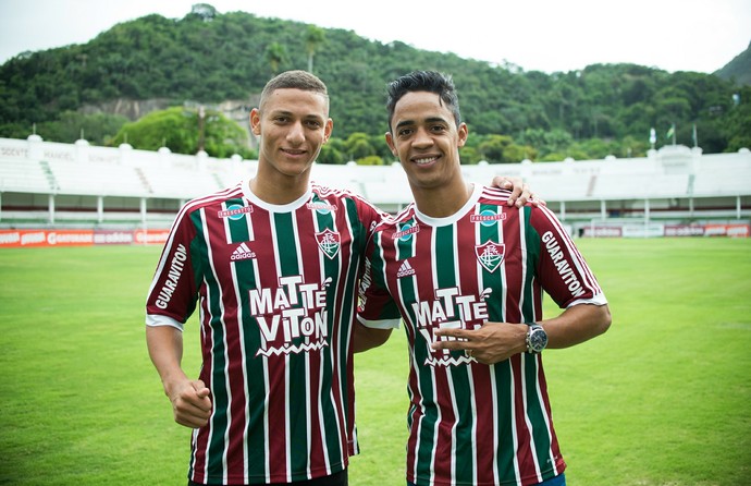 richarlison fluminense felipe amorim apresentação (Foto: Bruno Haddad / FluminenseFC) richarlison fluminense felipe amorim apresentação (Foto: Bruno Haddad / FluminenseFC)