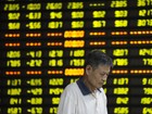 China comprará ações para acalmar mercado após queda da bolsa