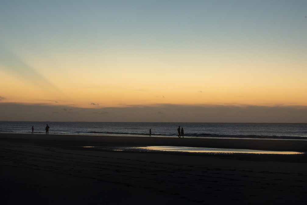 Entardecer na praia central de Jericoacoara — Foto: Celso Tavares/G1