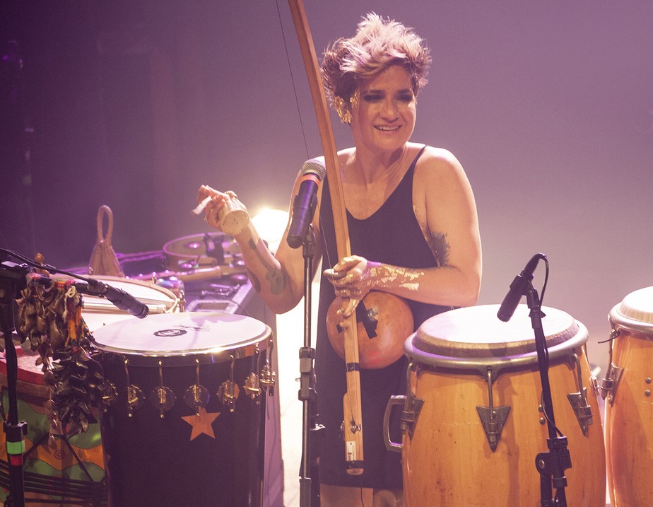 Multiinstrumentista baiana Lan Lanh faz show no Sesc Copacabana com as ...