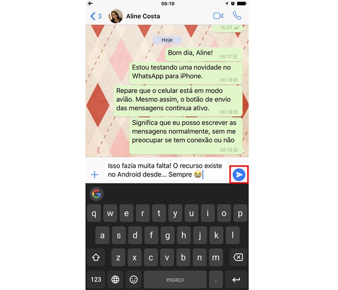 Repare que o WhatsApp está aguardando conexão com internet para enviar a mensagem (Foto: Reprodução/Thássius Veloso)