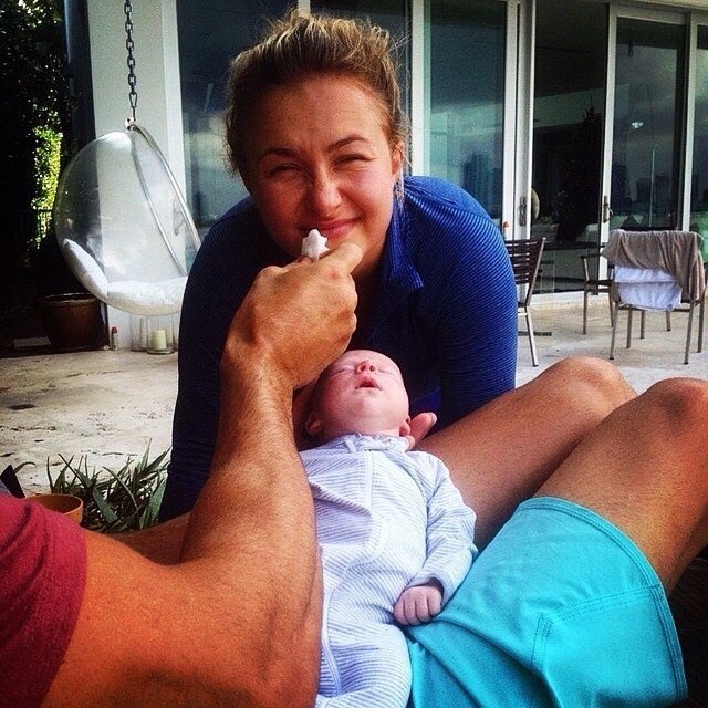 Fofurinha Hayden Panettiere Posa Com A Filha Rec m nascida Quem fofurinha-hayden-panettiere-posa-com-a-filha-rec-m-nascida-quem