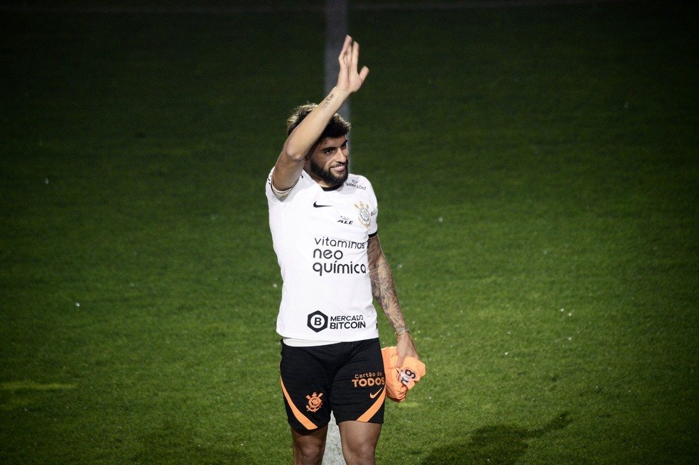 Yuri Alberto é apresentado no Corinthians — Foto: Marcos Ribolli