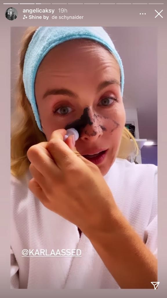 Angélica faz máscara facial magnética  (Foto: Reprodução/Instagram)