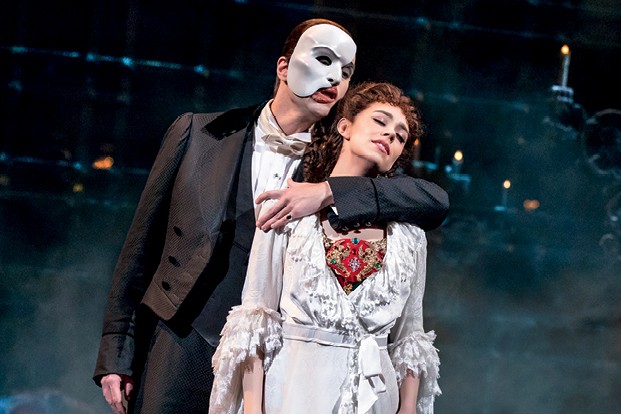 Richard Zhang - Amor proibido: “Ah, gosto muito do musical O Fantasma da Ópera. Já fui ver cinco vezes na Broadway”, conta o matemático  (Foto: Divulgação)